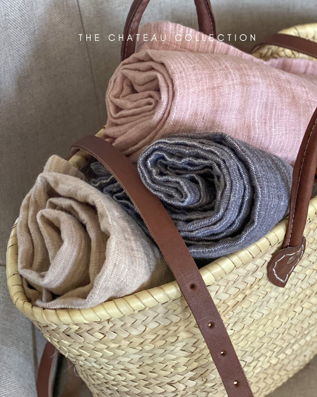 Double-sided linen throws